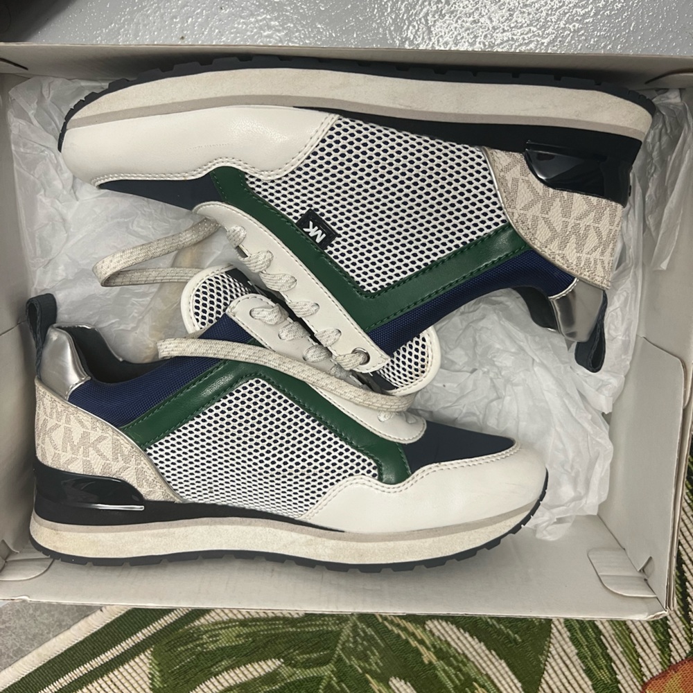 Michael Kors Mesh Maddy Trainer Sneakers 💚💙 - Picture 3 of 3